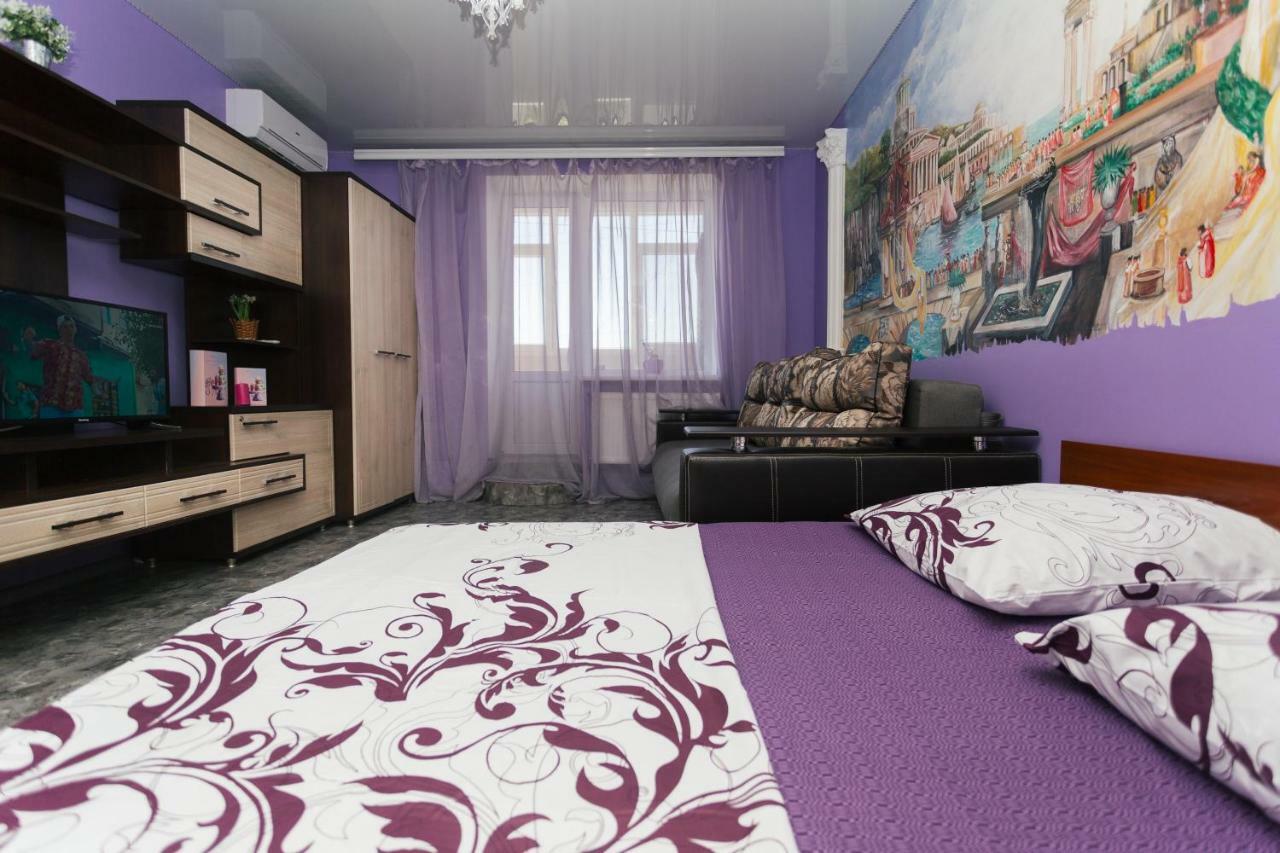 Vip Apartmens Faraon On Illinskaya 1 Floor Sumî Exterior foto