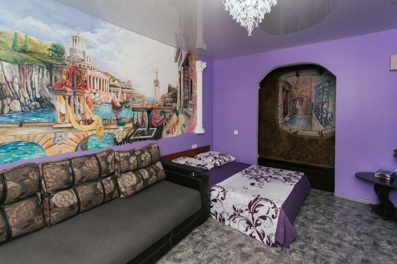 Vip Apartmens Faraon On Illinskaya 1 Floor Sumî Exterior foto