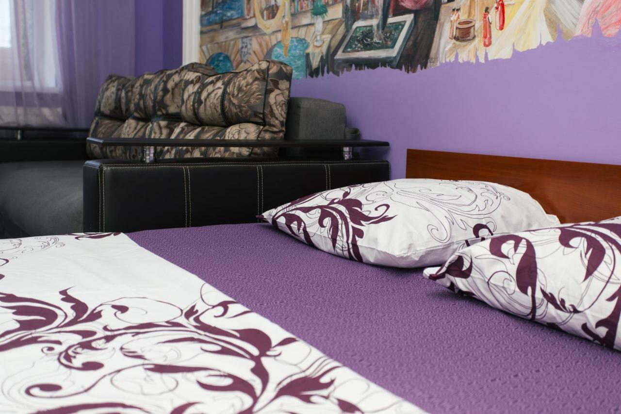 Vip Apartmens Faraon On Illinskaya 1 Floor Sumî Exterior foto